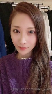 9分顏值極品女神！甜美性感又迷人！震動棒吸吮一臉騷，性感黑絲美腿，無毛美穴，假屌騎乘位